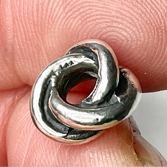 Trollbeads LAA “Infinity Bead” Sterling Silver Bead - Picture 4 of 6